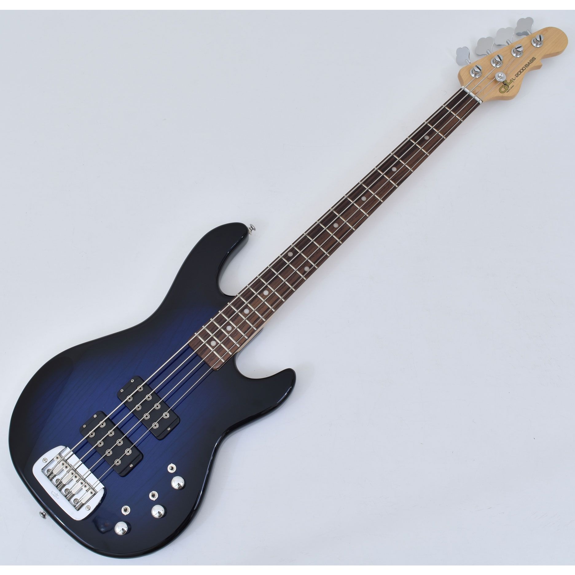 G&L Tribute L-2000 Bass in Blueburst with Rosewood Fingerboard Demo