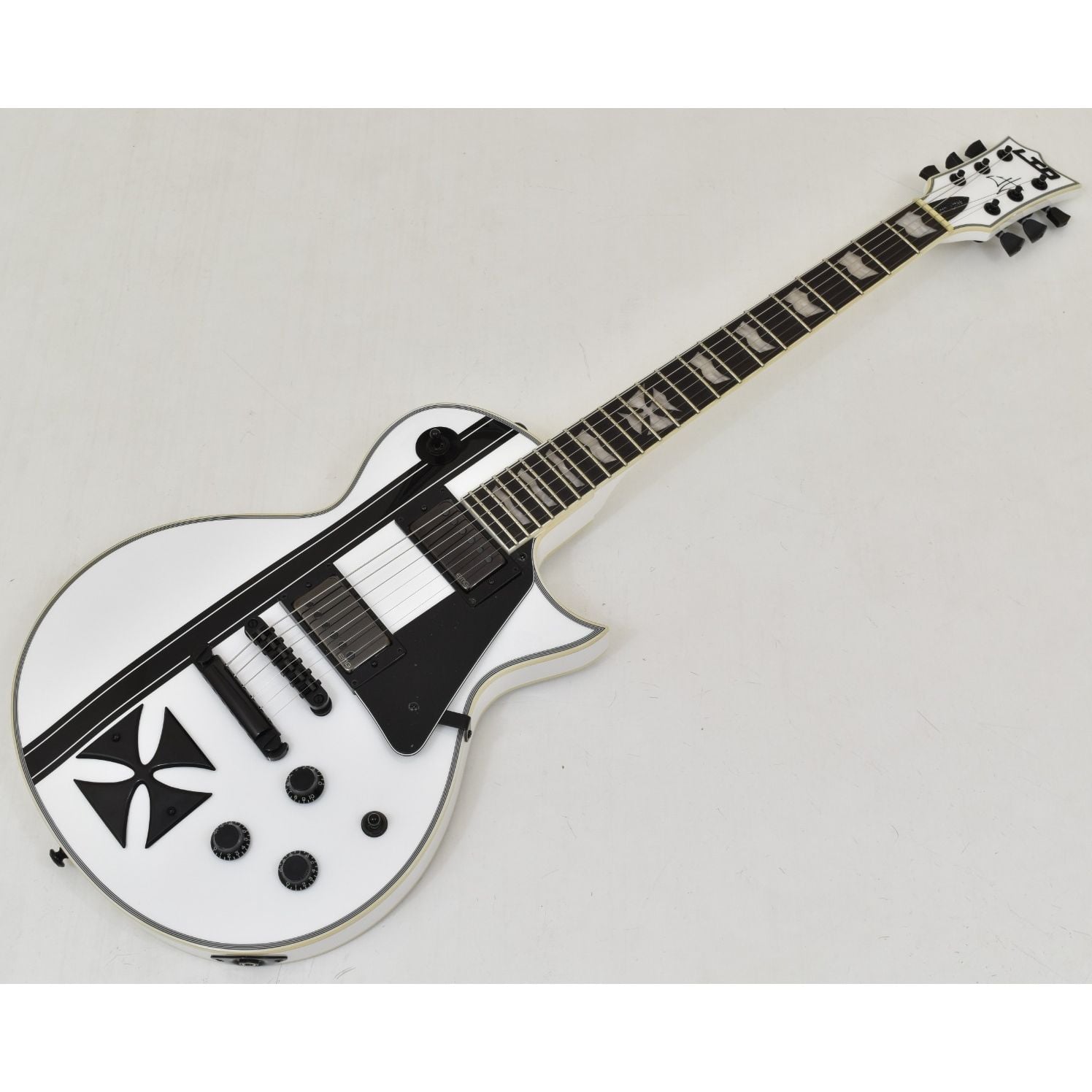 monarki væske kampagne ESP LTD James Hetfield Iron Cross Guitar Snow White B-Stock 1508 - LIR
